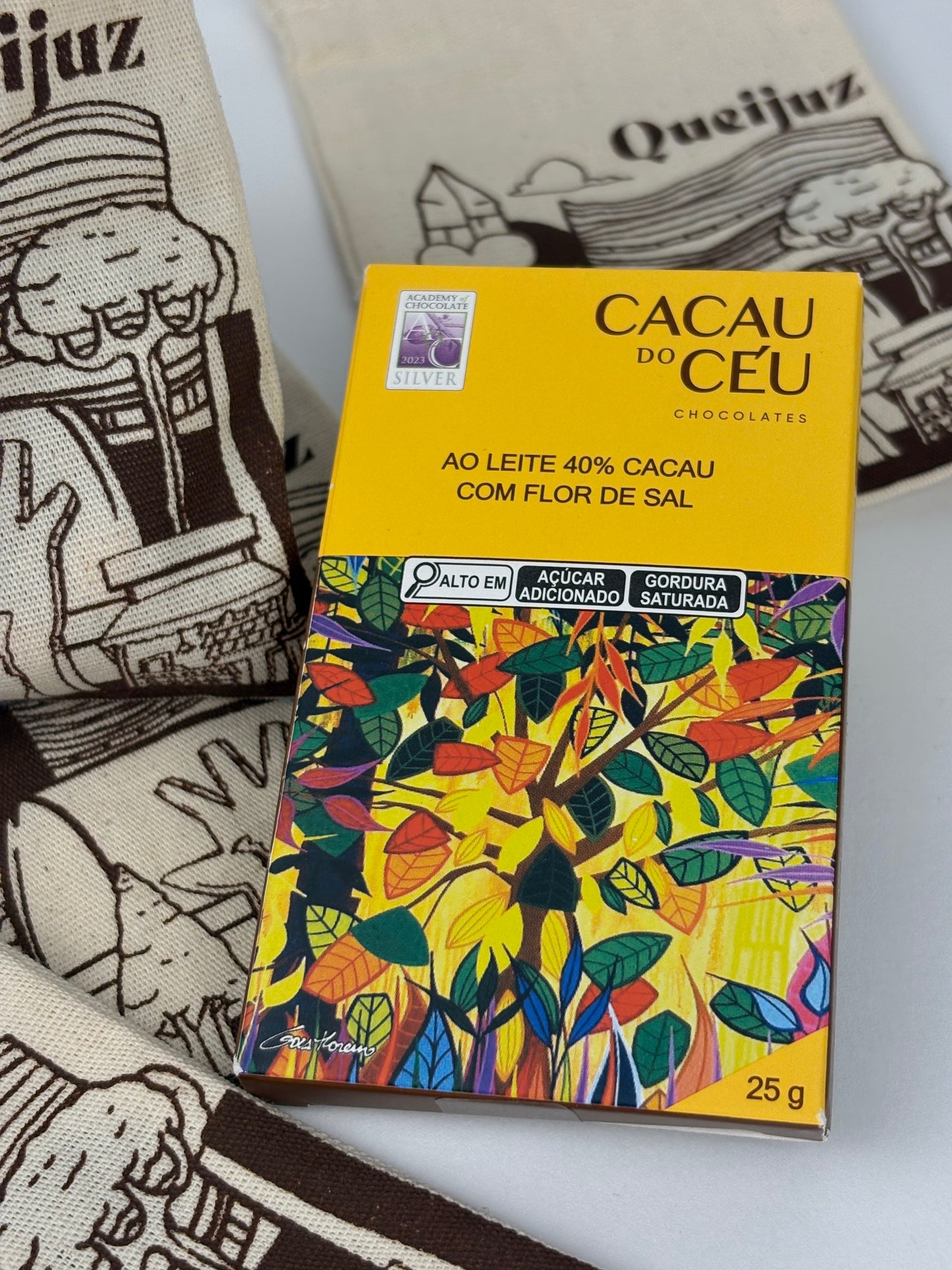 Chocolate Cacau do Céu Ao Leite 40 com Flor de Sal 25g