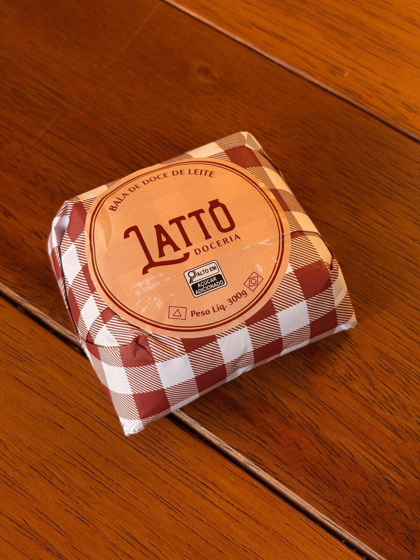 Bala de Doce de Leite Latto 300g - A MELHOR!